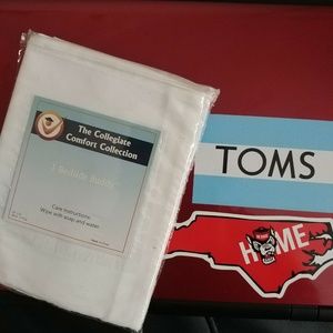 The Collegiate Collection Bedside Buddy